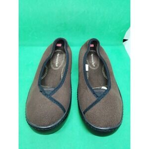 Terrasoles Rainier Women's Size 8 Brown fleece slippers rubber soles Ranier